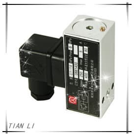 505-18D mini pressure switch